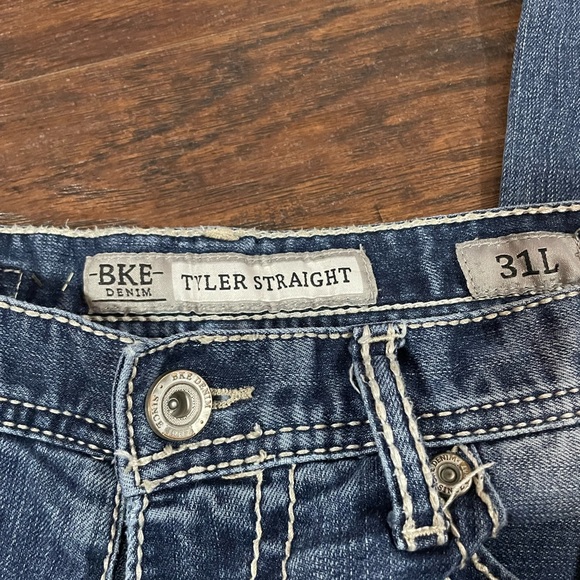 Men’s BKE 31L - Picture 3 of 3